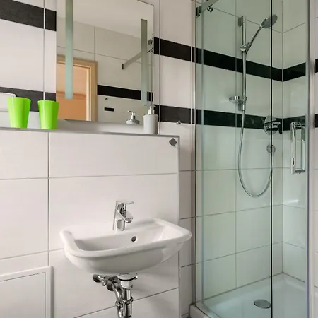 1 By Interhome بيت للعطل Bečov nad Teplou